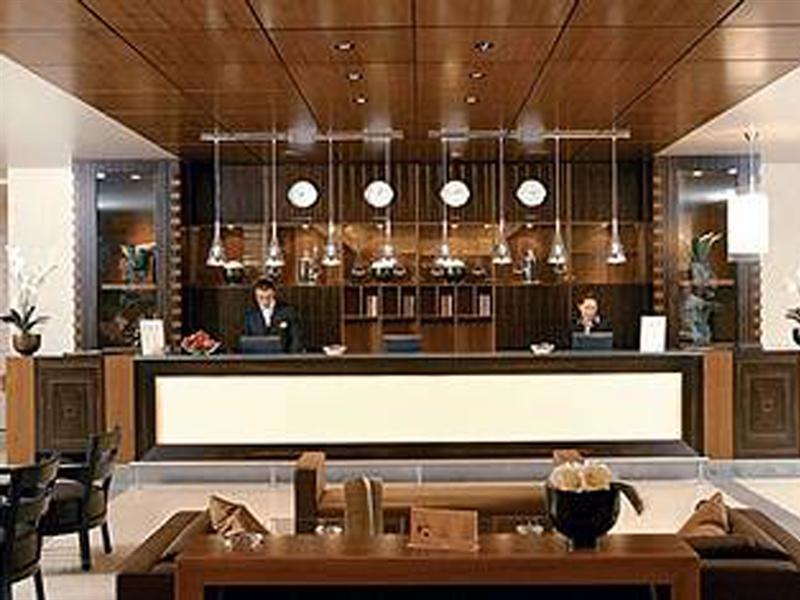 Le Commodore Hotel Бейрут Екстер'єр фото
