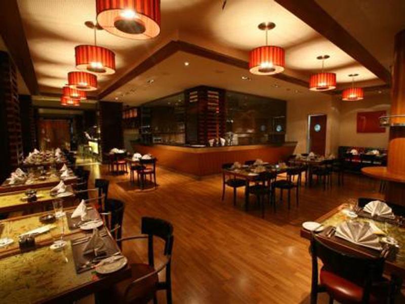 Le Commodore Hotel Бейрут Екстер'єр фото