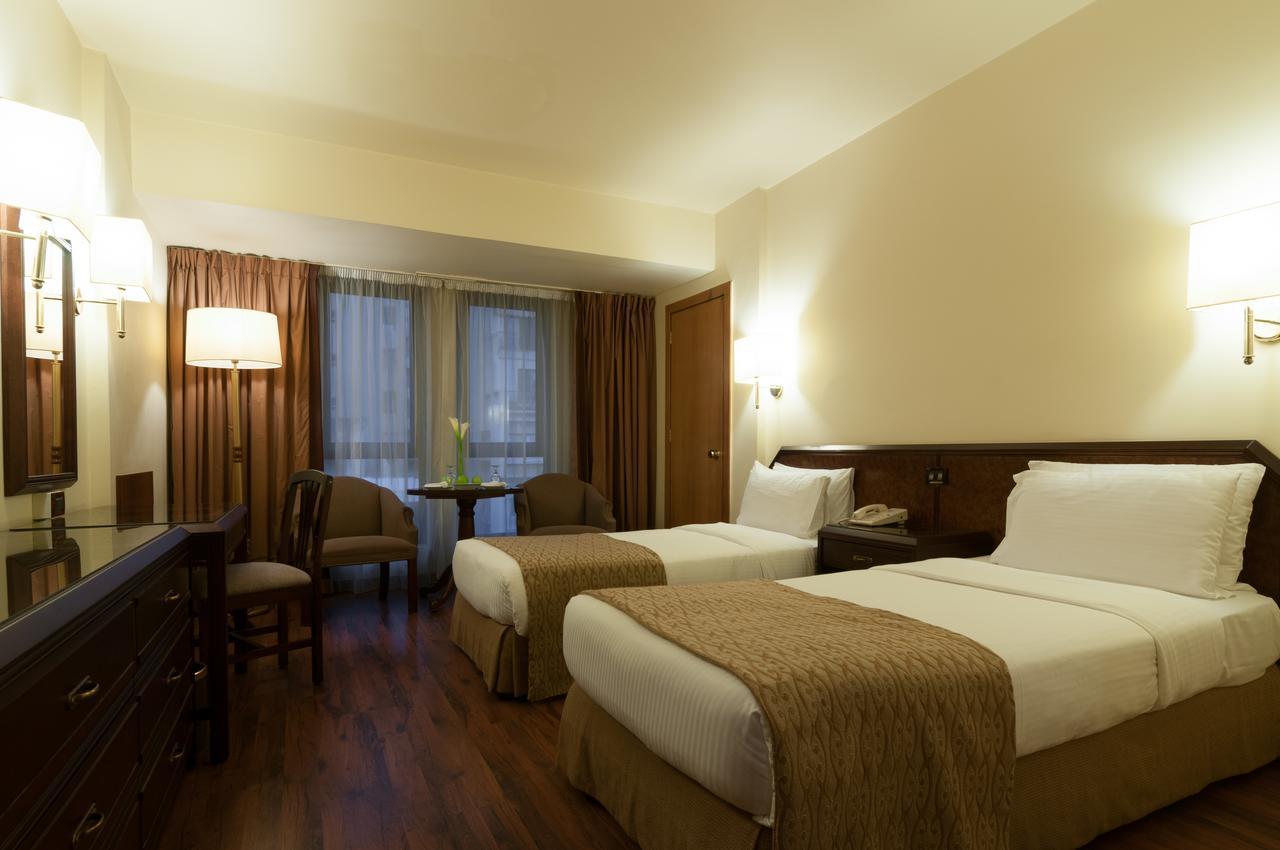 Le Commodore Hotel Бейрут Екстер'єр фото