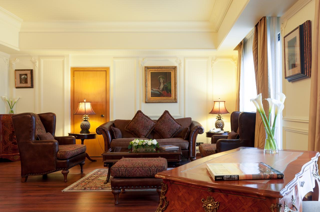 Le Commodore Hotel Бейрут Екстер'єр фото